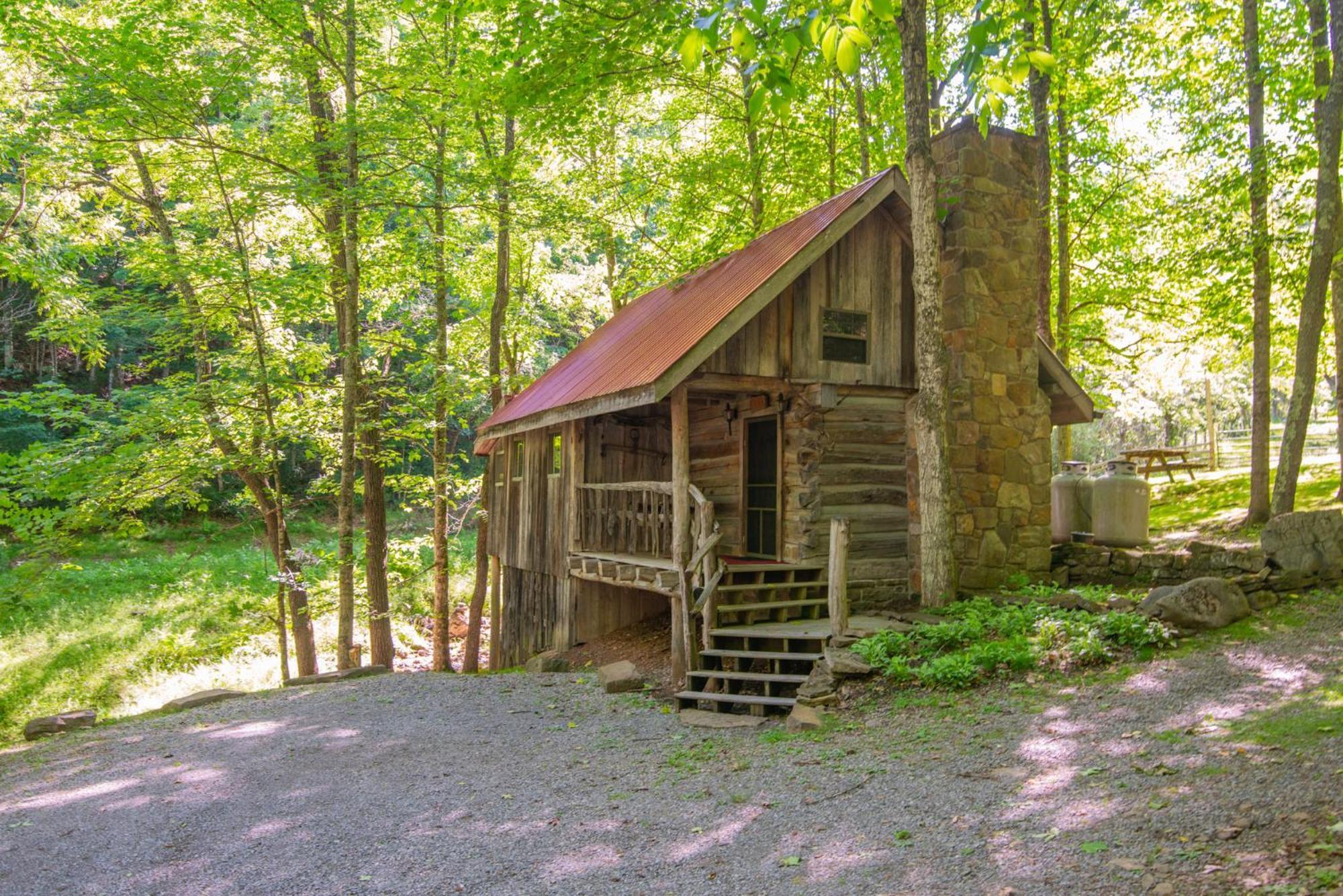 Moore House Inn & Cabins Marlinton Extérieur photo