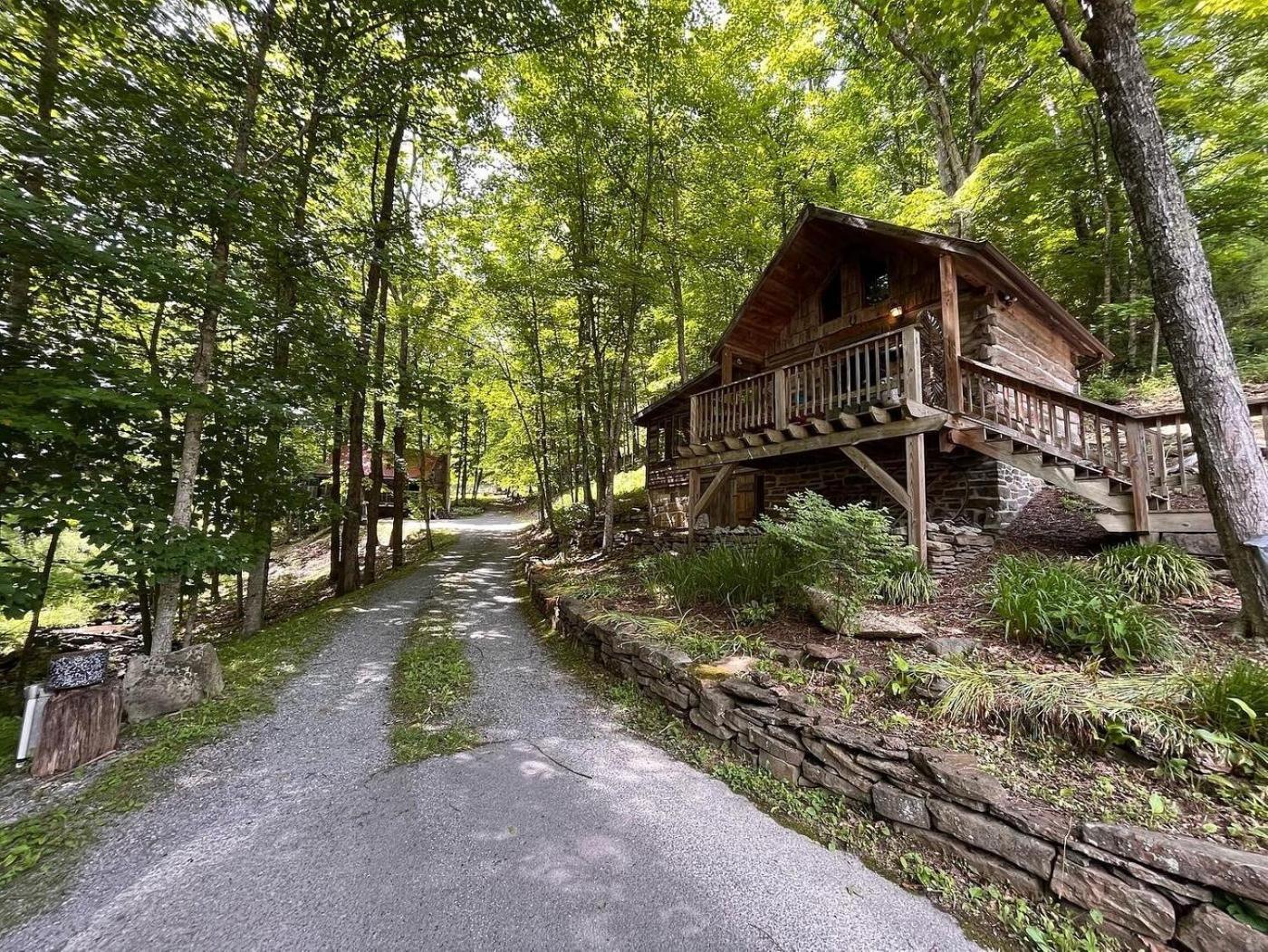 Moore House Inn & Cabins Marlinton Extérieur photo