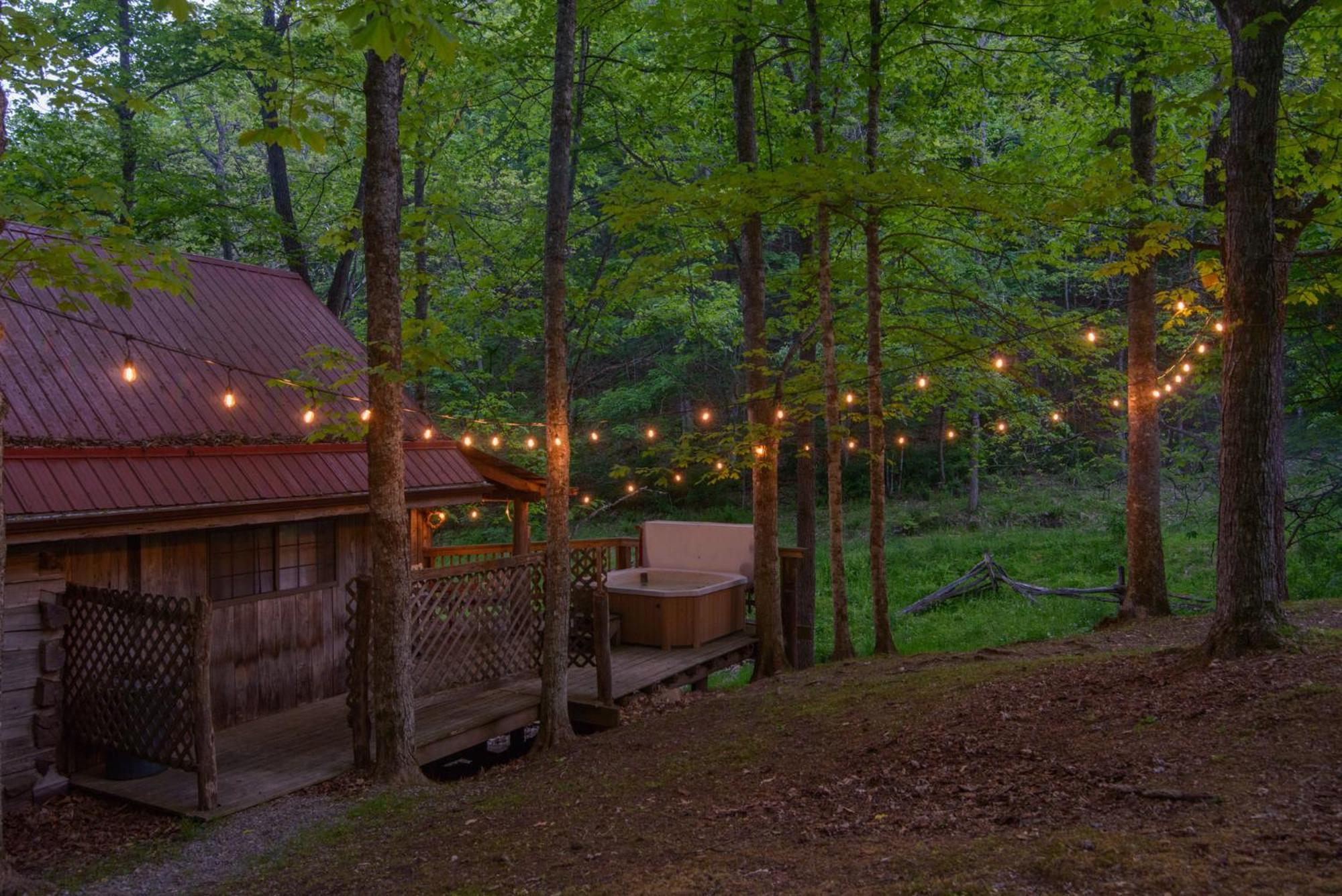 Moore House Inn & Cabins Marlinton Extérieur photo